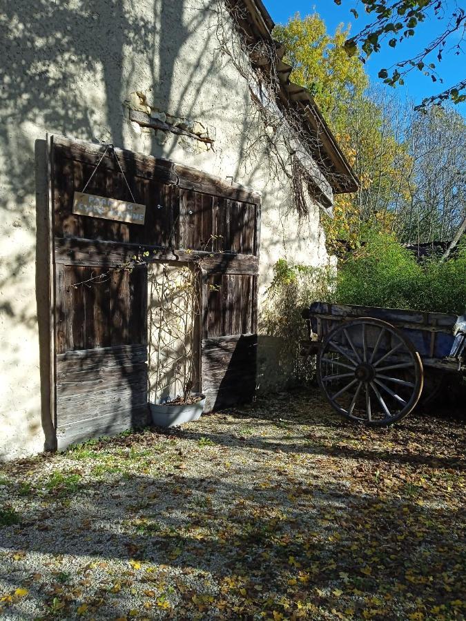 Chez Karine Bed and Breakfast Ceyzerieu Eksteriør billede
